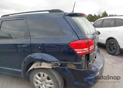 2020 Dodge Journey Se Value z USA, uszkodzony, nr VIN 3C4PDCAB4LT276404